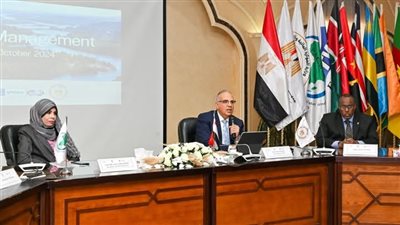 الدكتور سويلم يكرم 19 من المتدربين الأفارقة المشاركين في البرنامج التدريبي 