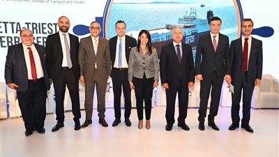 مصر تطلق خط شحن بحري سريع لتعزيز صادراتها الزراعية إلى أوروبا