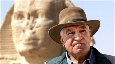 اكتشاف هرم جديد ومومياء نفرتيتي.. زاهي حواس يعلن مفاجآت أثرية في 2025