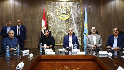 وزير الشباب والرياضة ومحافظ كفرالشيخ يعقدان لقاءاً موسعًا مع أعضاء مجلسي النواب والشيوخ