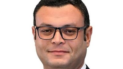 وزير الإسكان: الدولة تسعى لتطوير البنية التحتية وتوفير الطاقة الازمة لقطاع الصناعة