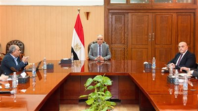 وزير الري يتابع تقييم إسبوع القاهرة السابع للمياه 