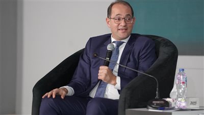 وزير المالية: مراجعة 