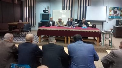 وكيل تعليم كفر الشيخ  يستعرض آليات انضباط العام الدراسي والاستعداد لامتحانات نصف العام