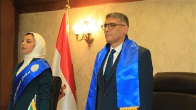 فتاة تتولى رئاسة جلسة محاكاة مجلس النواب لأول مرة في الجيزة