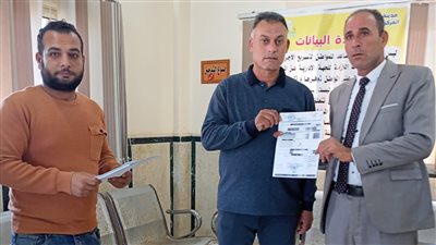 تسليم نماذج  للتصالح في مخالفات البناء ببرج البرلس والمحافظ يشدد بتبسيط الإجراءات 