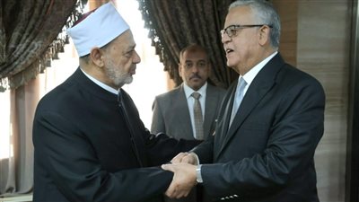 شيخ الأزهر: أهمية تدريس تاريخنا وتراثنا الذي تركناه لأعدائنا فأعادوا تقديمه لنا مشوها