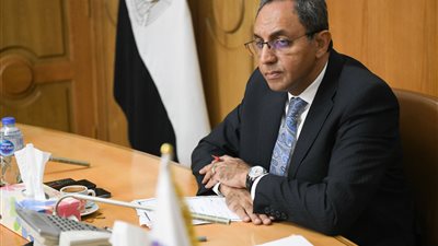 تخصيص 64 ألف متر لإقامة مشروعات خدمية بقنا 