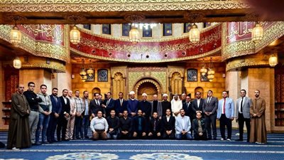 أعضاء محاكاة الشيوخ يزورون مسجد الصحابة وكنيسة السمائيين بمدينة شرم الشيخ