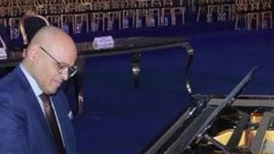 المتحدث الرسمي لنقابة الموسيقيين : مصطفى كامل لا يحتاج إلى تريند