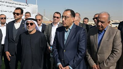 رئيس الوزراء يفتتح محطة 
