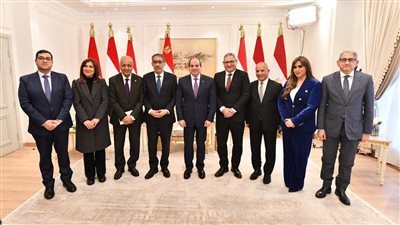 الرئيس السيسي يلتقي برجال الصحافة والإعلام ورئيس الهيئة العامة للاستعلامات