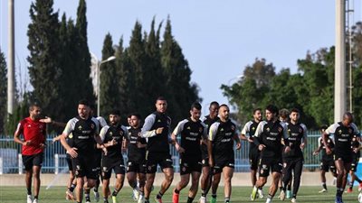 الزمالك وبيراميدز يتصارعون على طيور الأهلى المهاجرة