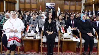 الشخصية المصرية تواجه تحديات عالمية للحفاظ على هويتها وقيمها الأصيلة