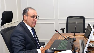 وزير الخارجية والهجرة يجتمع مع وكيل سكرتير عام الأمم المتحدة للشئون الإنسانية 