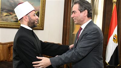وزير الأوقاف ورئيس الأعلام يتفقان على تدريب الإعلاميين والصحفيين في المجال الديني