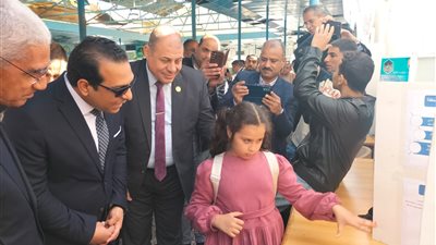 نائب محافظ قنا يفتتح معرض التربية والتعليم للعلوم والهندسة المحلي بمشاركة 93 مشروعا مبتكر