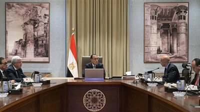 رئيس الوزراء يستعرض عددًا من المقترحات لتحقيق الانضباط وحوكمة لجان الثانوية العامة 