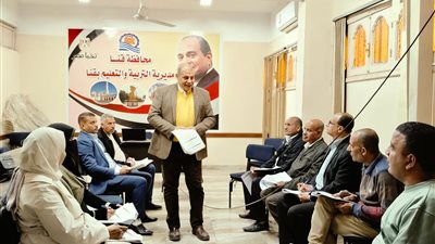 تعليم قنا ينظم ورشة عمل لإعداد كوادر الأندية الحوارية