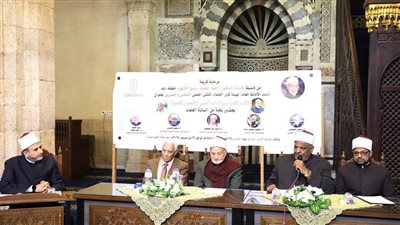 شومان: شيخ الأزهر يتحدث باللغة العربية في أي لقاء دولي رغم إتقانه الإنجليزية والفرنسية 