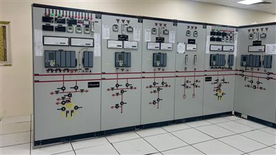 وزير الإسكان يعلن إطلاق التيار الكهربائي بمحطة محولات أكتوبر الجديدة ودخولها الخدمة