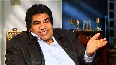 نجوم الفن ينعون أسطورة الفن الشعبي أحمد عدوية