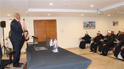 محمد عليوة: القانون الجنائي الدولي يسعى لتحقيق توازن بين سيادة الدول وحماية حقوق الأفراد