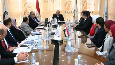 كامل الوزير: انقل تحيات الرئيس لكافة العاملين بالمجلس والمتقدمين للوظائف القيادية بمناسبة العام الميلادي الجديد