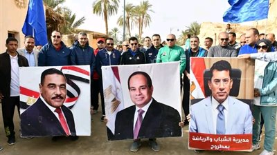 وزير الشباب والرياضة ومحافظ مطروح يقودان مهرجان للمشي بواحة سيوه