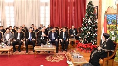 النائب العام ورئيس مجلس القضاء يزوران البابا تواضروس للتهنئة بعيد الميلاد المجيد