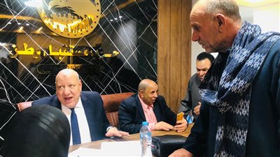 النائب عبد الونيس يستقبل الاهالى بمقر حزب مستقبل وطن فى كفرالشيخ لبحث مطالبهم