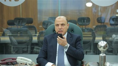 محافظ كفر الشيخ يتابع جهود كسح مياه الأمطار وجاهزية المعدات لمجابهة التغيرات المناخية