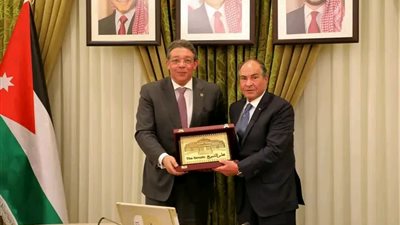 رئيس خارجية مجلس الشيوخ يؤكد قوة العلاقات الأخوية بين مصر والأردن