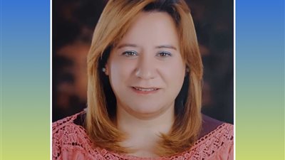 باستخدام كود المعلم.. وكيلة مدرسة فنية بنجع حمادي تبتكر مدونة إلكترونية لرقمنة العمل الإداري  