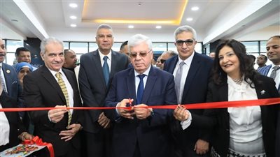 وزير التعليم العالي ومحافظ أسوان ورئيس جامعة أسوان يتفقدون مشروعات تطوير الجامعة