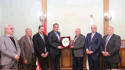 نقيب المعلمين يؤكد أهمية التكامل العربي في مجال التعليم