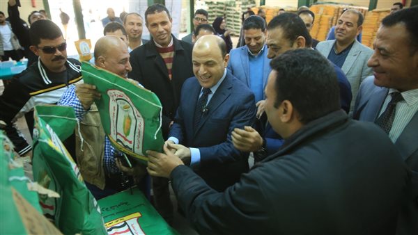 خلف الحدث