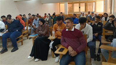 «نشر ثقافة العمل الحر» ندوه لشباب كفرالشيخ 