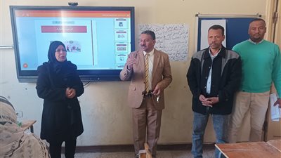 بدء تنفيذ برنامج «التعليم من أجل الغد» لـ 1873 معلما بالمرحلة الابتدائية بنجع حمادي