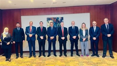 محافظ جنوب سيناء يبحث مع وفد يوناني رفيع المستوى تعزيز التعاون المشترك