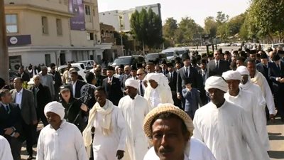 وداع أسطوري في أسوان.. جنازة الأغاخان الرابع تهز مصر وسط حضور عالمي