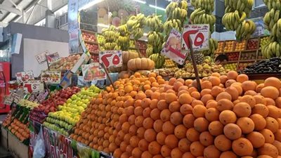 أسعار الخضار والفاكهة اليوم في مصر.. الطماطم تهدأ والبصل يشعل الأسواق