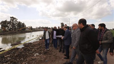 محافظ كفرالشيخ يتفقد قطاع ربط طريق دسوق المزدوج الجديد بالطريق الفردي القديم