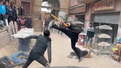 أحمد العوضي يشوق جمهوره بصورة من مسلسله الجديد 