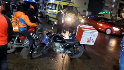 إقالة صادمة.. عامل توصيل بشركة شهيرة يُفصل من عمله بسبب نظرة زبون
