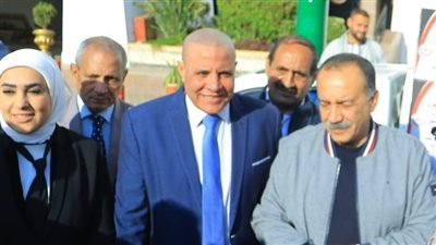 محافظ أسيوط يشهد انطلاق قوافل الشعب الجمهوري لتوزيع 21 الف كرتونة غذائية