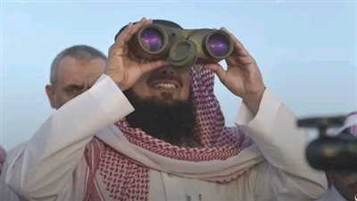 المحكمة العليا في السعودية تدعو لتحري هلال رمضان مساء الجمعة