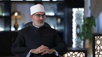 مفتي الجمهورية يوجه رسالة تقدير ورعاية للأطفال اليتامى في يومهم العالمي
