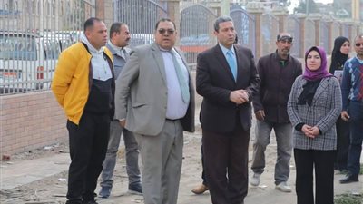 محافظ دمياط يخصص سوق يومي للباعة الجائلين بفارسكور