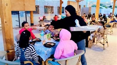 مستقبل وطن بجنوب سيناء ينظم إفطارًا جماعيًا للأطفال الأيتام ويوزع كراتين رمضان